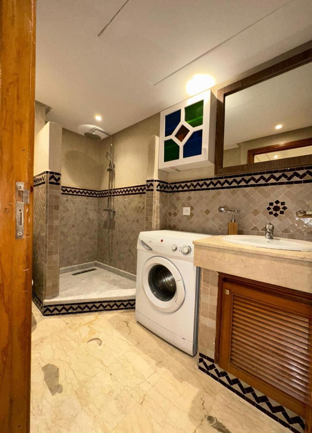 Appartement Moderne En City Center Marrakech-Gueliz Marrakesh Exterior foto